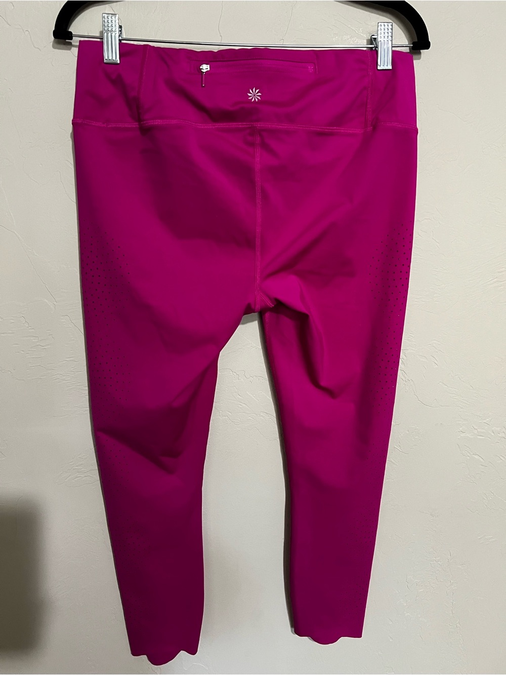 Athleta Velocity Laser Cut Fuchsia Pink High Rise Athletic Capri Leggings - Picture 6 of 9